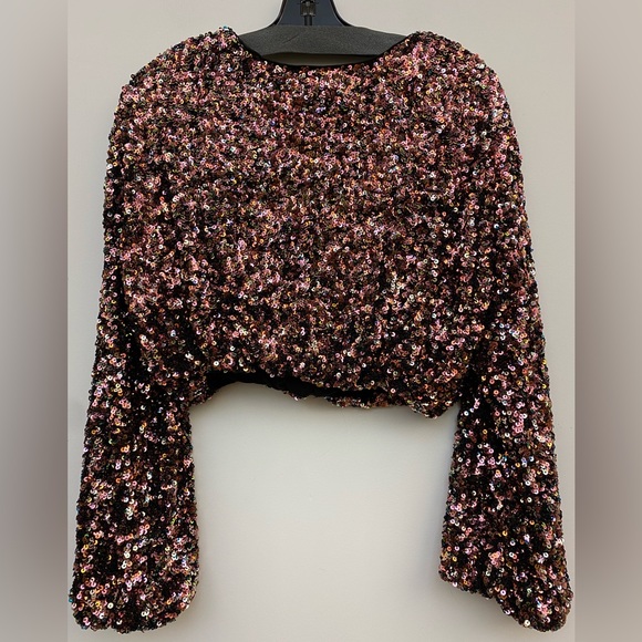 Pink multi sequin long sleeves crop top - Picture 4 of 7